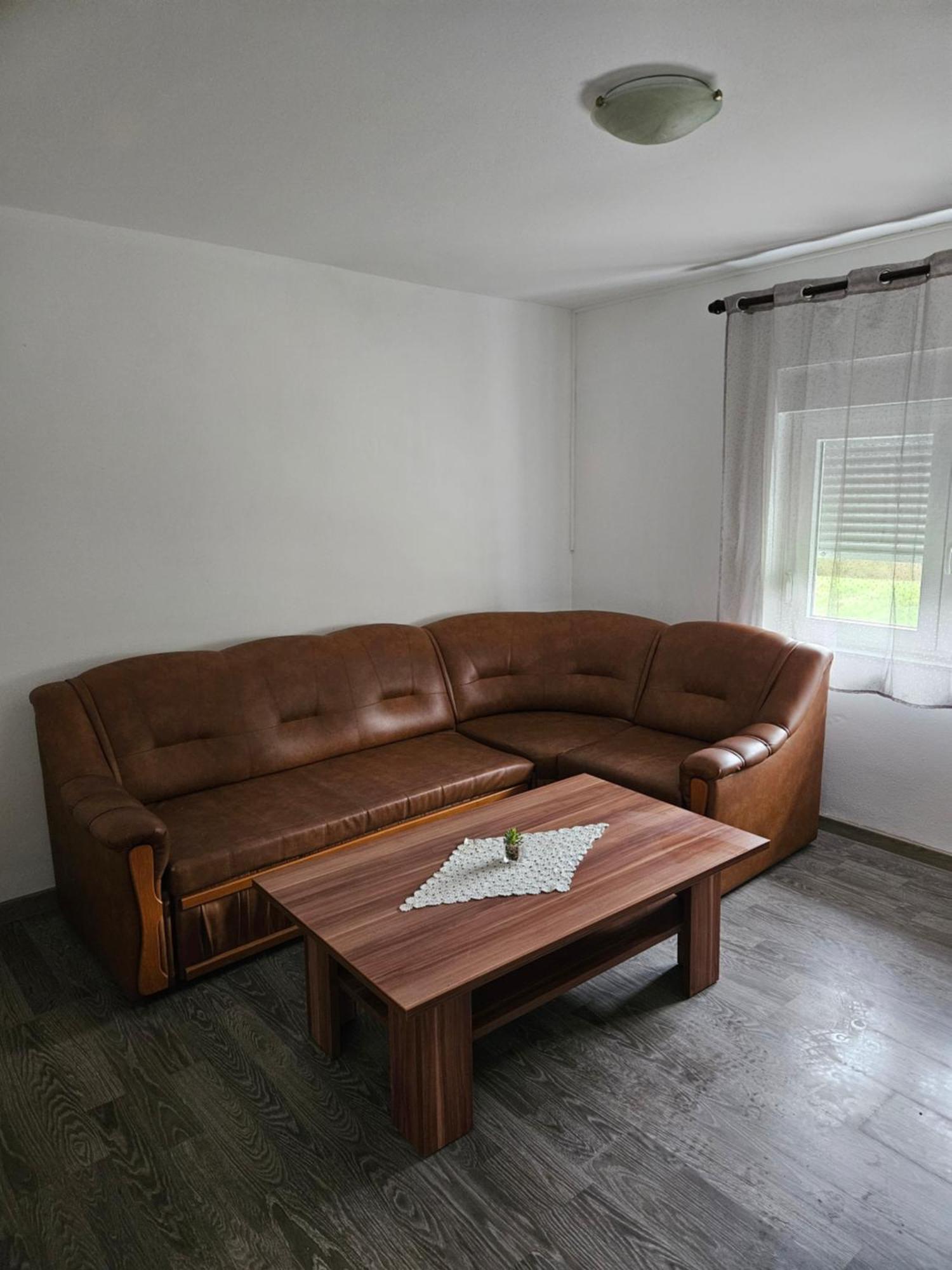 Apartman Mile - Holiday House Smoljanac Exterior foto