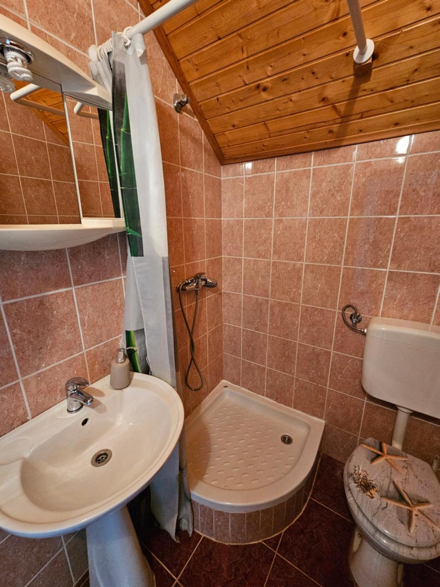 Apartman Mile - Holiday House Smoljanac Zimmer foto